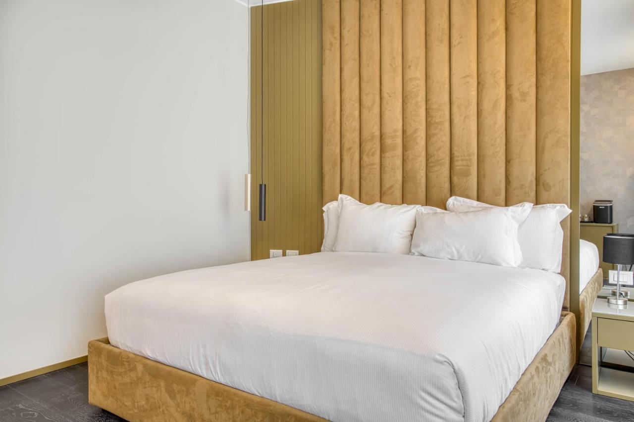Le Suite Del Corso The Smart Boutique Aparthotel By Ospitami Milan Exterior photo