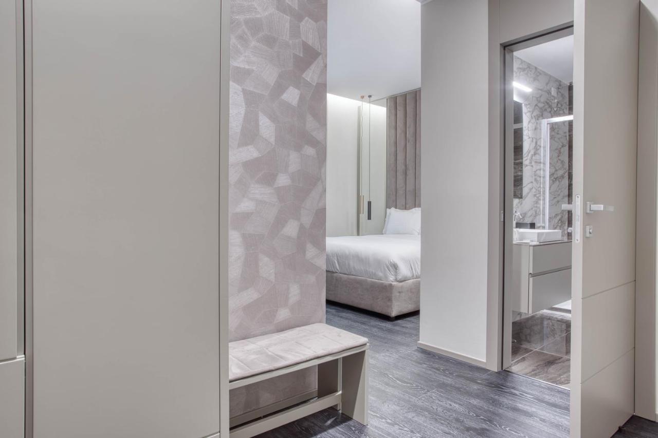 Le Suite Del Corso The Smart Boutique Aparthotel By Ospitami Milan Exterior photo