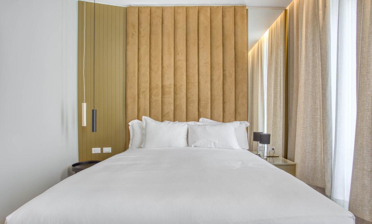 Le Suite Del Corso The Smart Boutique Aparthotel By Ospitami Milan Exterior photo
